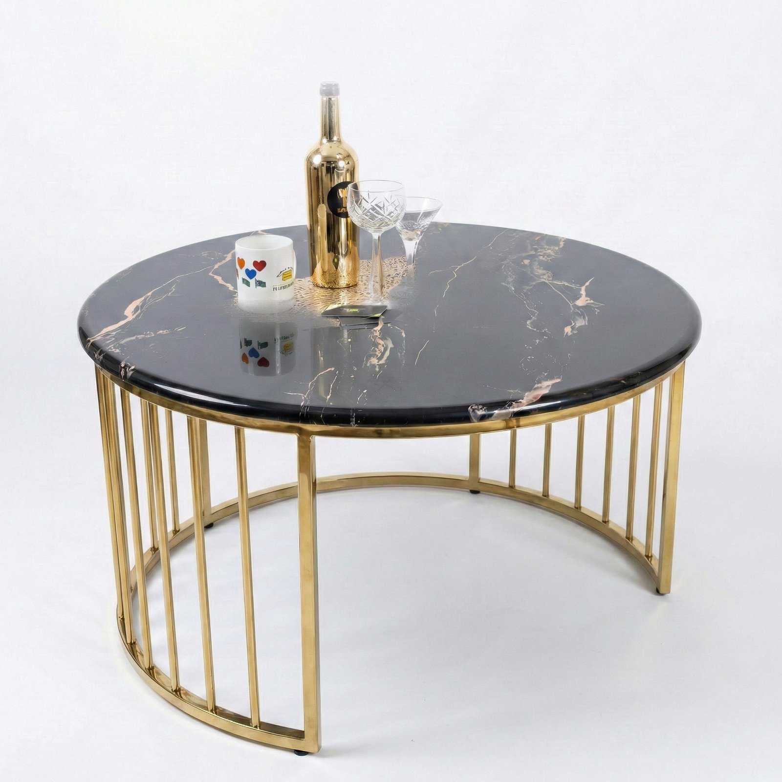 Noir Royale Table